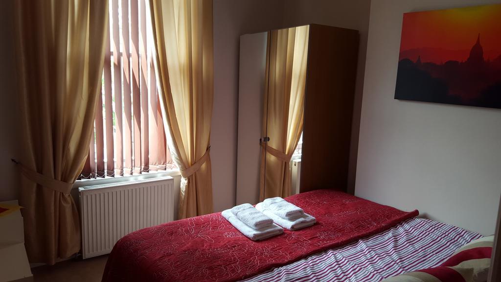 Hammersmith Apartment เบรนท์ฟอร์ด ห้อง รูปภาพ